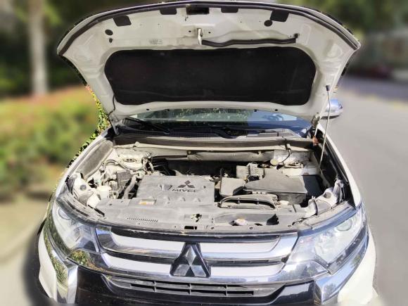 [合肥·皖H] 二手三菱欧蓝德2018款 2.0L 两驱荣耀版 5座