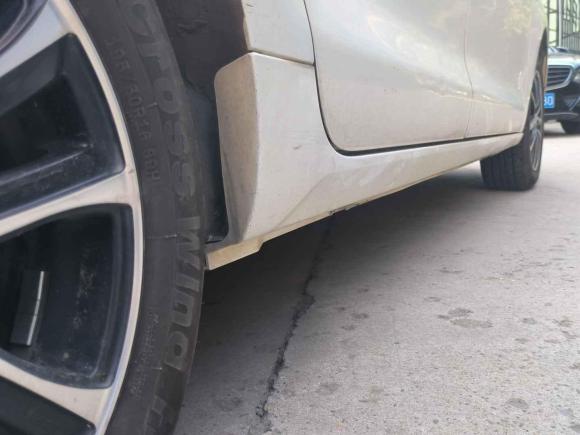 [西安·陕A] 二手东风风行风行S5002016款 1.5L 手动豪华型Ⅱ