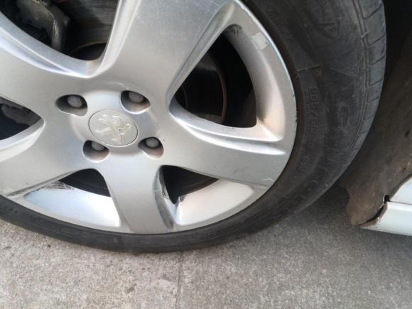 [义乌·鄂Q] 二手标致标致3082014款 乐享版 经典 1.6L 手动优尚型