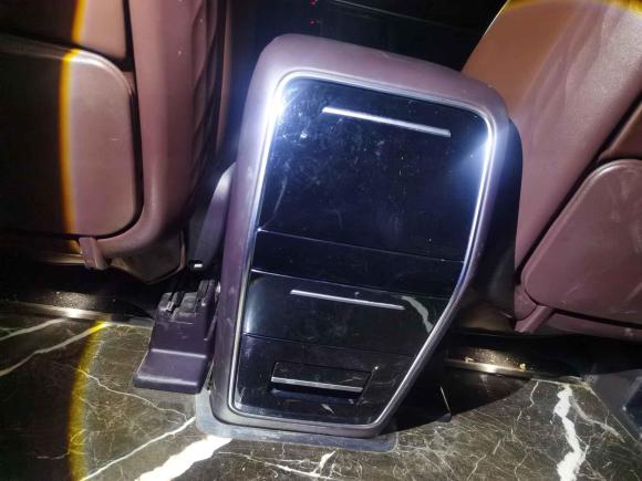 [义乌·浙G] 二手广汽传祺传祺M82021款 领秀系列 390T 豪华版