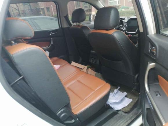 [上海·鲁K] 二手长安欧尚长安欧尚CX702016款 1.6L 手动豪华型