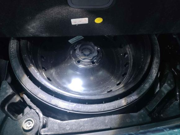 [西安·陕U] 二手奥迪奥迪Q5L2018款 40 TFSI 荣享时尚型 国VI