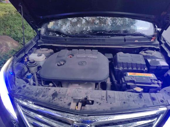 [上海·苏H] 二手长安逸动2014款 1.6L 手动豪华型