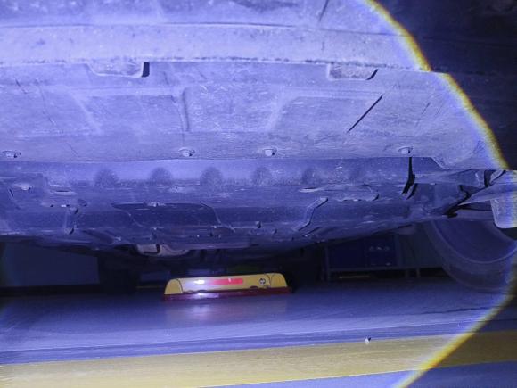 [武汉·鄂W] 二手凯迪拉克凯迪拉克XT62021款 2.0T 七座四驱豪华型