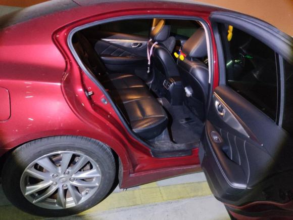 [苏州·苏E] 二手英菲尼迪英菲尼迪Q502014款 3.7L 豪华版