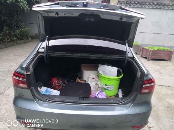 [宁波·浙B] 二手荣威荣威i62017款 16T 自动旗舰版