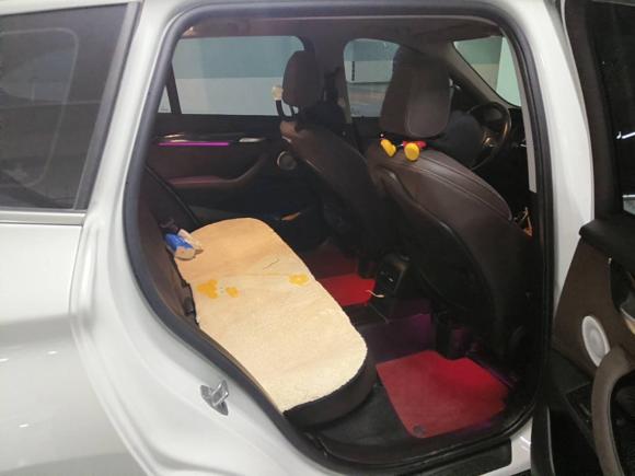 [济南·鲁A] 二手宝马宝马X12022款 sDrive25Li 领先型