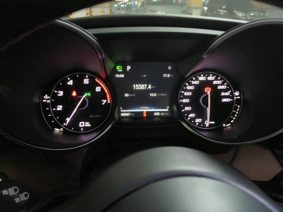 [武汉·鄂A] 二手阿尔法·罗密欧Giulia朱丽叶2017款 2.0T 280HP 豪华版