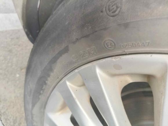 [宁波·浙B] 二手荣威荣威Ei52018款 互联网豪华版