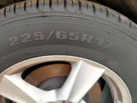 [上海·沪C] 二手比亚迪比亚迪S62014款 2.0L 手动豪华型 5座