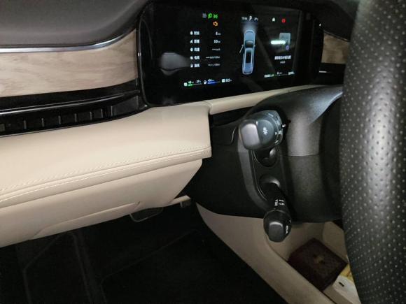 [深圳·粤B] 二手鸿蒙智行问界M72022款 1.5T 四驱旗舰版