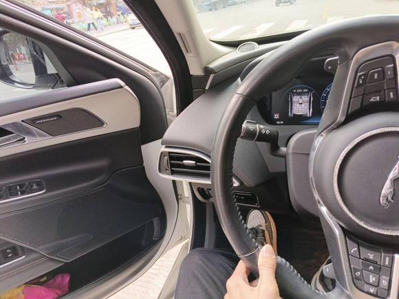 [南通·苏F] 二手捷豹捷豹XEL2018款 2.0T 200PS 尊享版