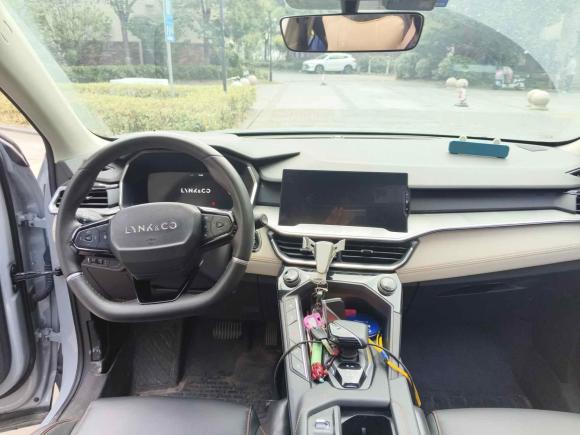 [上海·沪A] 二手领克领克06新能源2022款 PHEV 84KM续航版 Pro