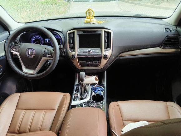 [上海·苏B] 二手长安长安CS952017款 2.0T 两驱智远版