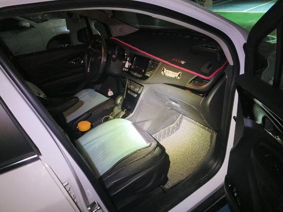 [合肥·皖A] 二手别克昂科拉2017款 18T 自动两驱都市精英型