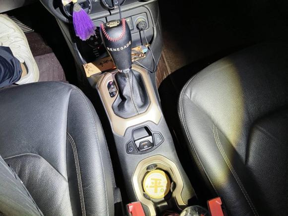 [苏州·苏J] 二手Jeep自由侠2017款 180TS 自动四驱全能版