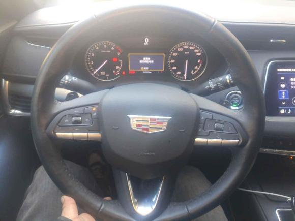 [青岛·鲁B] 二手凯迪拉克凯迪拉克XT42021款 28T 两驱豪华型