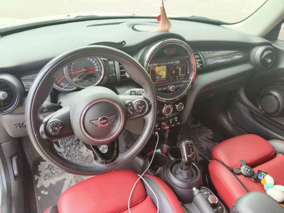 [深圳·粤L] 二手MINIMINI2018款 1.5T COOPER 经典派