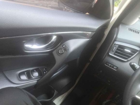 [深圳·粤N] 二手日产奇骏2017款 2.0L CVT舒适版 2WD