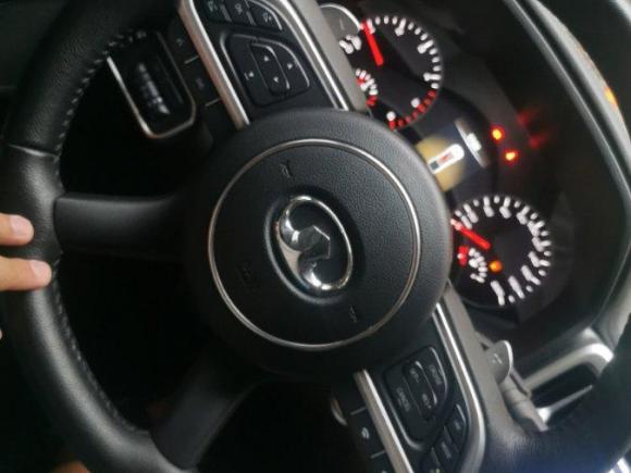 [金华·浙G] 二手长城炮2021款 2.0T乘用全球版自动柴油两驱舒适型标箱GW4D20M