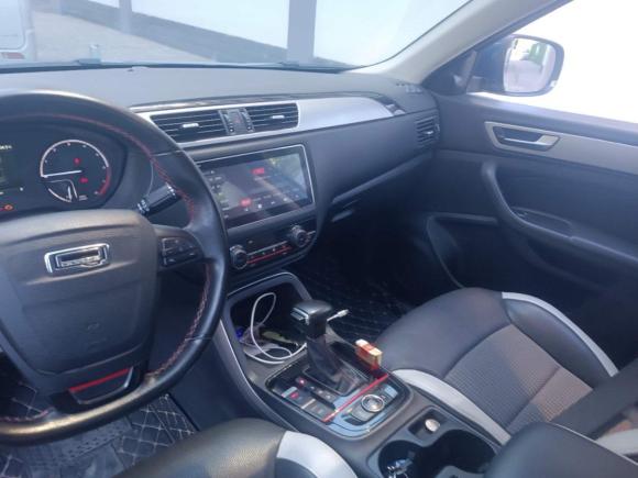 [武汉·鄂A] 二手观致观致52018款 1.6T 自动尊贵型