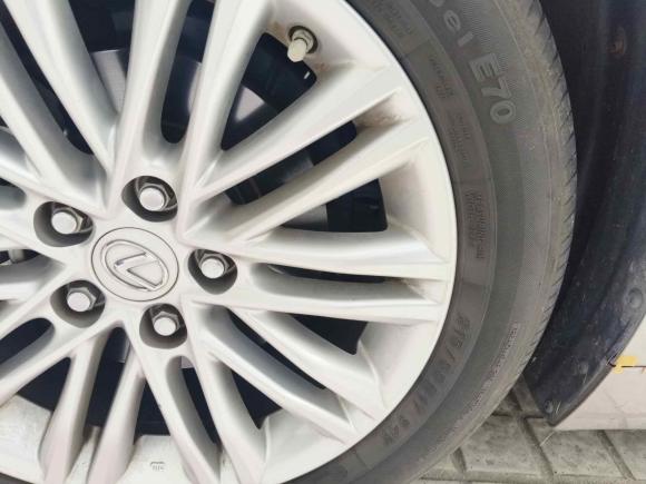 [上海·沪K] 二手雷克萨斯雷克萨斯ES2015款 250 典雅版