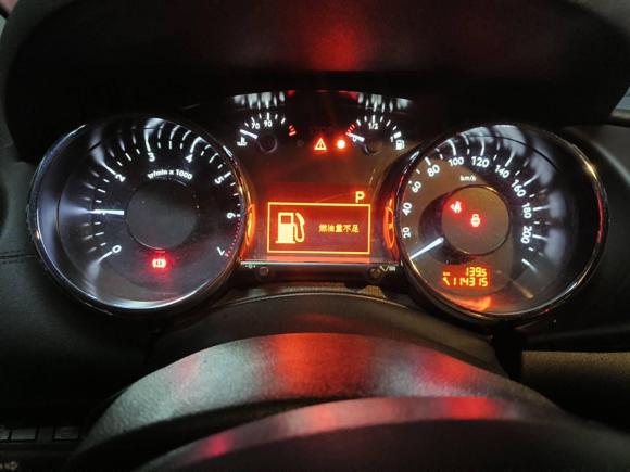 [义乌·赣G] 二手标致标致30082016款 2.0L 自动标准版