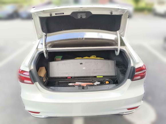 [上海·沪A] 二手荣威荣威i6新能源2019款 PLUS 50T 互联网荣耀旗舰版