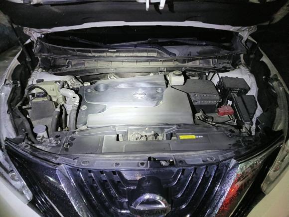 [常州·苏D] 二手日产楼兰2015款 2.5L XL 两驱智尚版