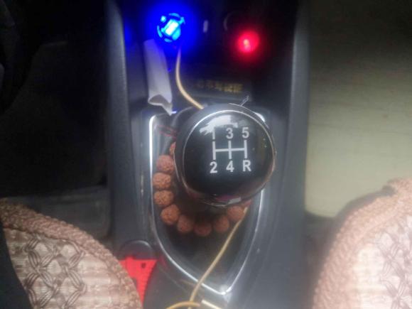 [西安·陕A] 二手长安凯程长安欧尚A6002016款 1.5L 手动豪华型7座