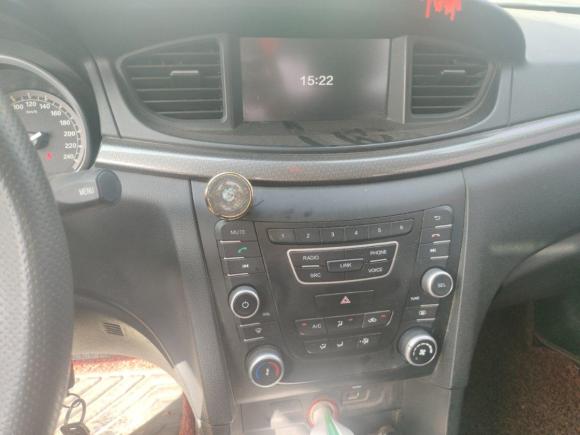 [南京·苏A] 二手奔腾奔腾B502016款 1.4T 自动豪华型