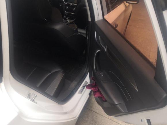 [常州·苏D] 二手荣威荣威i62017款 20T 自动旗舰版