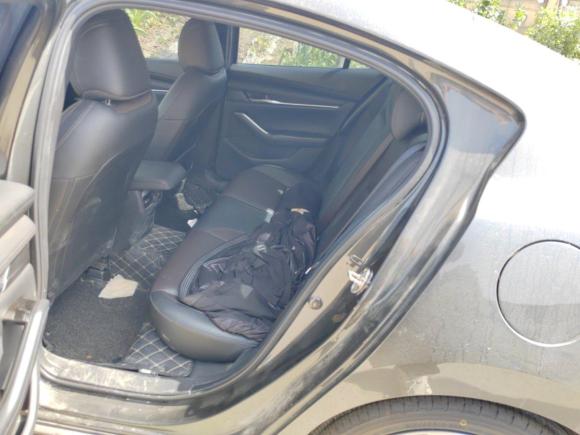 [上海·沪C] 二手马自达马自达3 昂克赛拉2021款 2.0L 自动质耀版