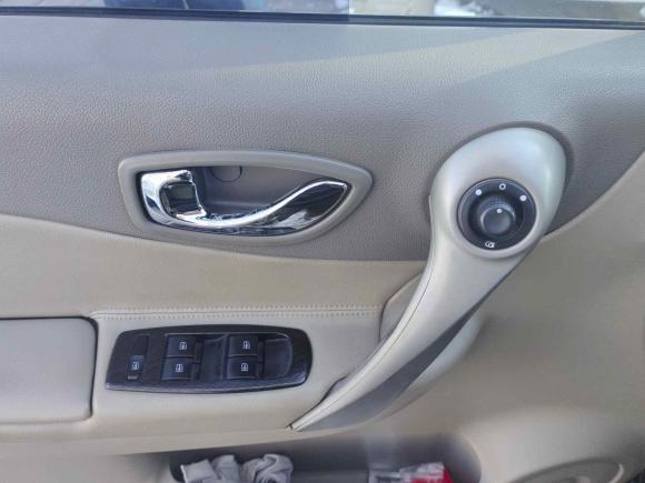 [北京·京N] 二手雷诺科雷傲2010款 2.5L 两驱舒适型