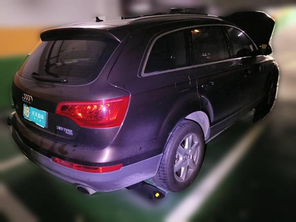 [深圳·粤B] 二手奥迪奥迪Q72014款 35 TFSI 进取型