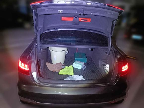 [合肥·皖A] 二手奥迪奥迪A4L2021款 40 TFSI 进享人生版