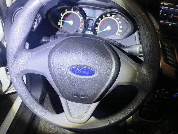 [苏州·苏E] 二手福特嘉年华2013款 三厢 1.5L 手动风尚型