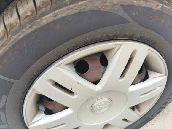 [上海·皖R] 二手别克凯越2013款 1.5L 自动经典型