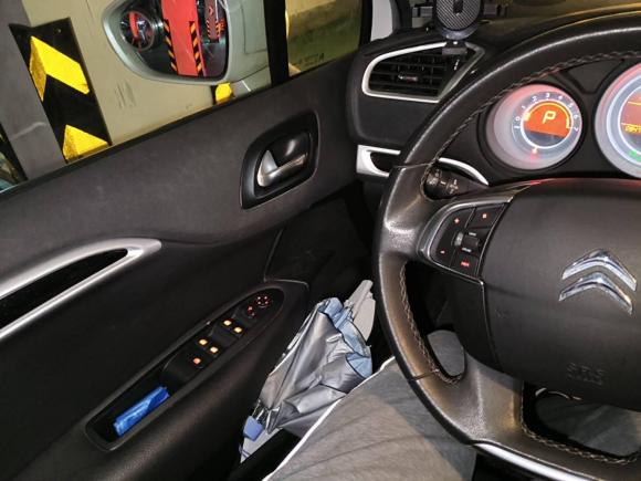 [嘉兴·浙F] 二手雪铁龙雪铁龙C4L2015款 1.8L 自动豪华版