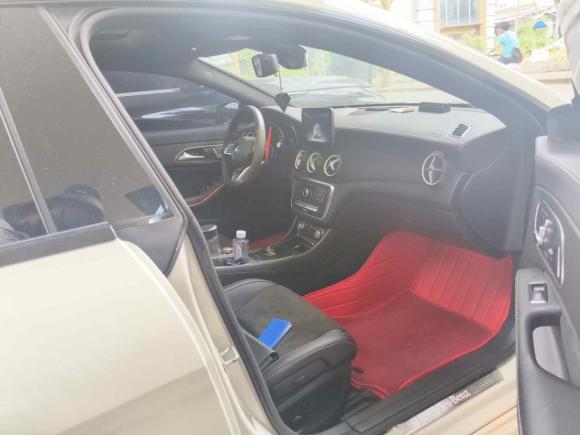 [上海·苏A] 二手奔驰奔驰CLA2017款 CLA 220 4MATIC 极地限量版