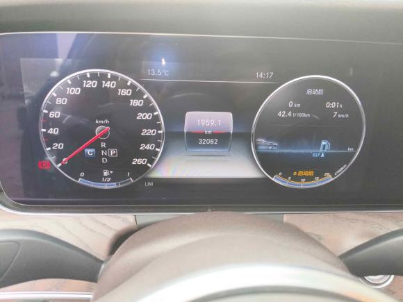 [济南·鲁A] 二手奔驰奔驰E级2019款 改款 E 300 L 时尚型