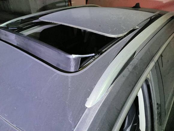 [合肥·皖A] 二手荣威荣威RX52016款 20T 两驱自动互联网智享版