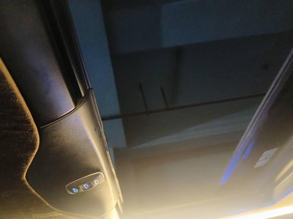 [上海·沪D] 二手奔驰奔驰V级2017款 V 260 领航版