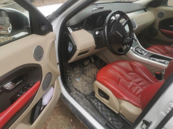 [台州·浙J] 二手路虎揽胜极光2014款 2.0T 5门耀享版