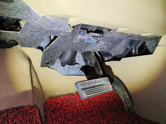 [西安·陕A] 二手别克别克GL82013款 2.4L 经典版