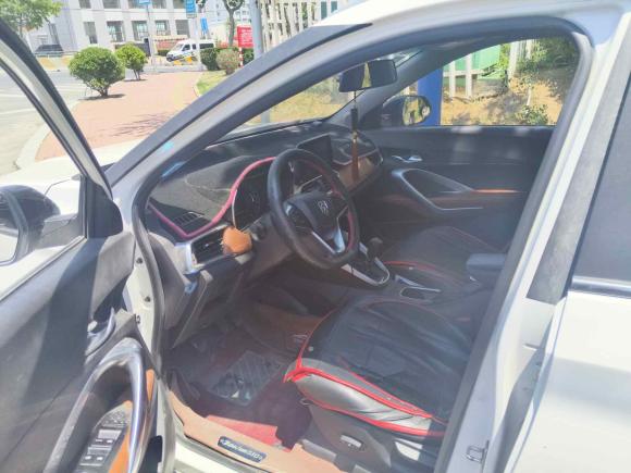 [青岛·鲁B] 二手宝骏宝骏5102017款 1.5L 手动时尚型