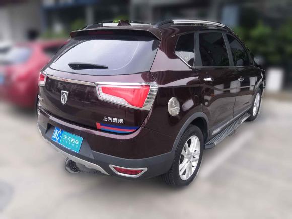 [温州·浙C] 二手宝骏宝骏5602015款 1.8L 手动精英型