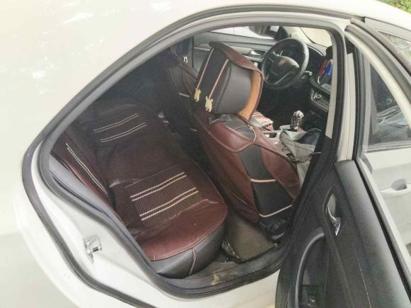 [成都·川A] 二手荣威荣威3602017款 1.5L 自动豪华版