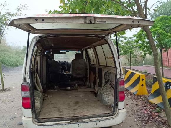 [佛山·粤G] 二手金杯金杯快运2017款 2.0L标准型V19