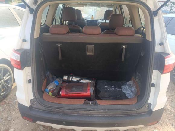 [青岛·鲁B] 二手长安欧尚长安欧尚A8002017款 1.6L 手动智享型